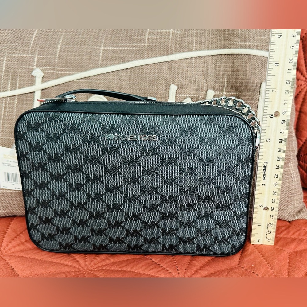 NWT Michael Kors Crossbody Bag